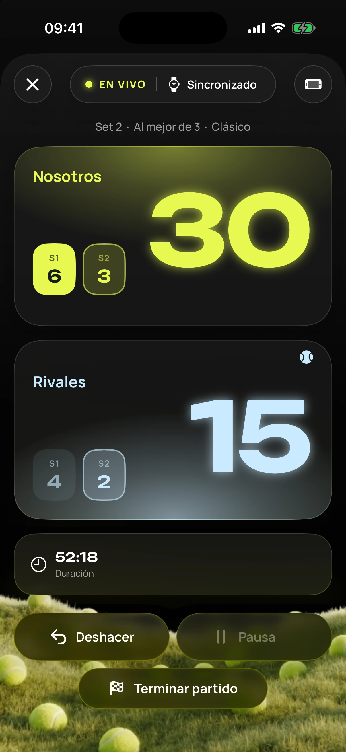 iPhone con la pantalla en directo: nosotros 30, rivales 15, set 2